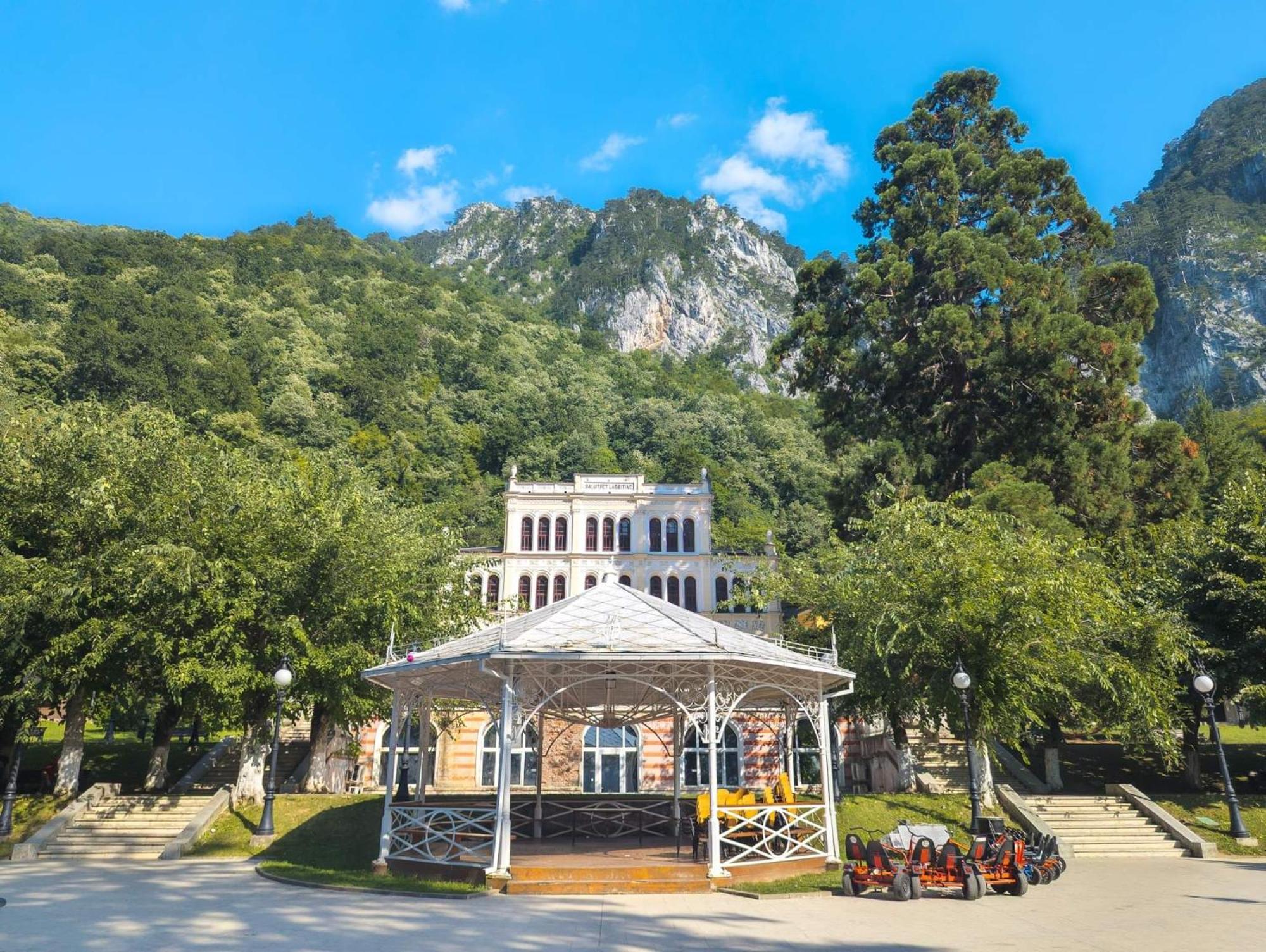 Apartment Alymit Baile Herculane